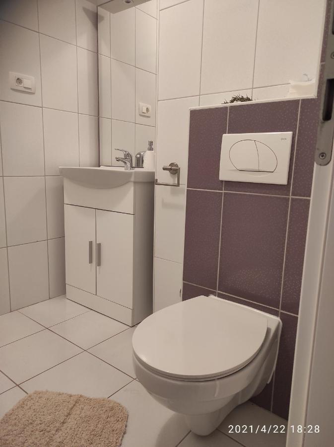 Apartmani Quattro スタリグラード エクステリア 写真